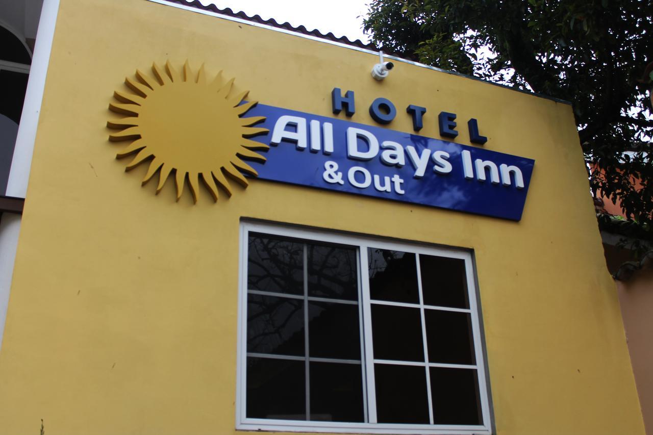 All Days Inn And Out San Salvador Dış mekan fotoğraf